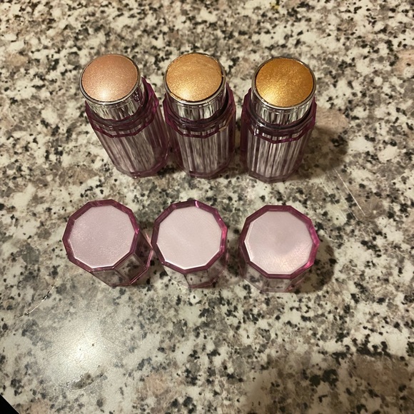 About face Light Lock stick bundle - Picture 3 of 4